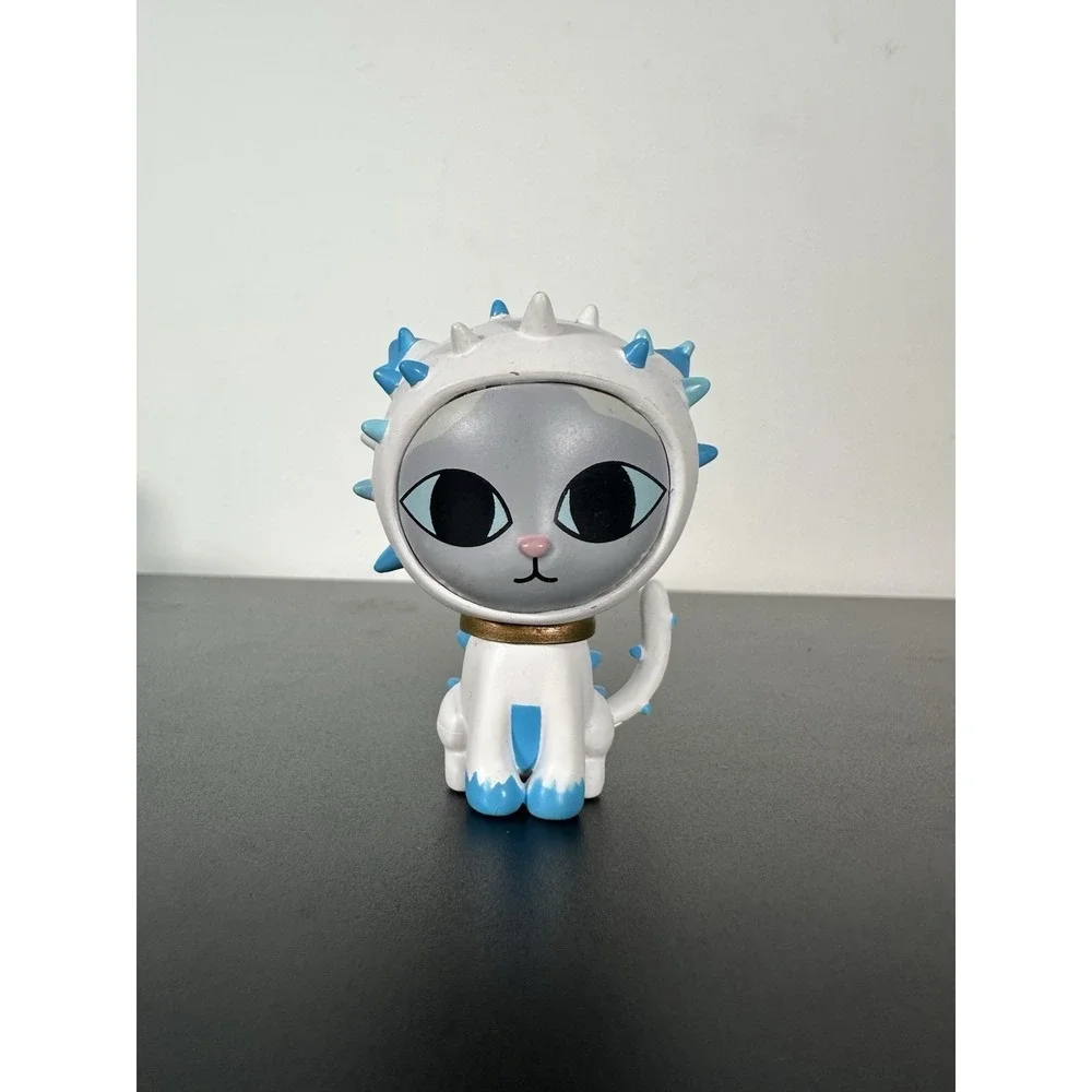 Tokidoki Cactus‎ Pets LUNA Blue White Cat Kitten